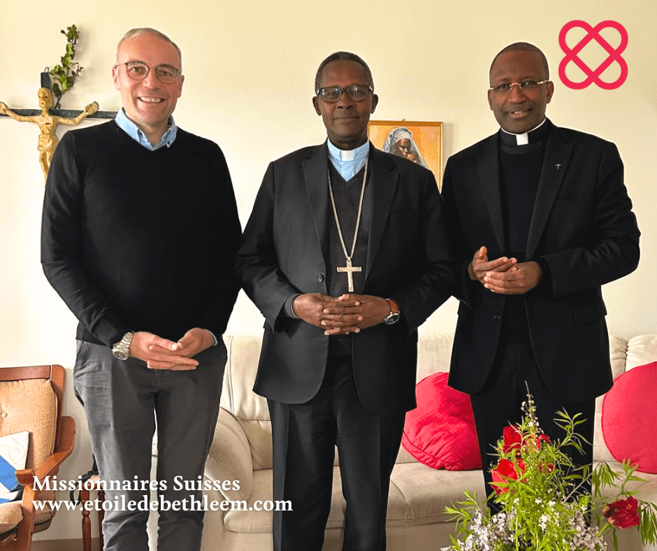 Mgr Jean-Marie Vianney, évêque de Kibungo au Rwanda, en visite chez la SMB