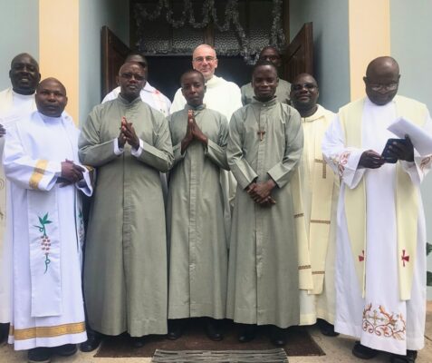 De nouvelles promesses prononcées par quatre novices SMB au Zimbabwe